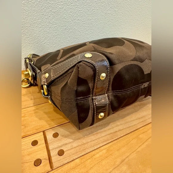 Coach Carly Soho Shoulder Bag in Chocolate Brown Signature Monogram EUC - Picture 7 of 11